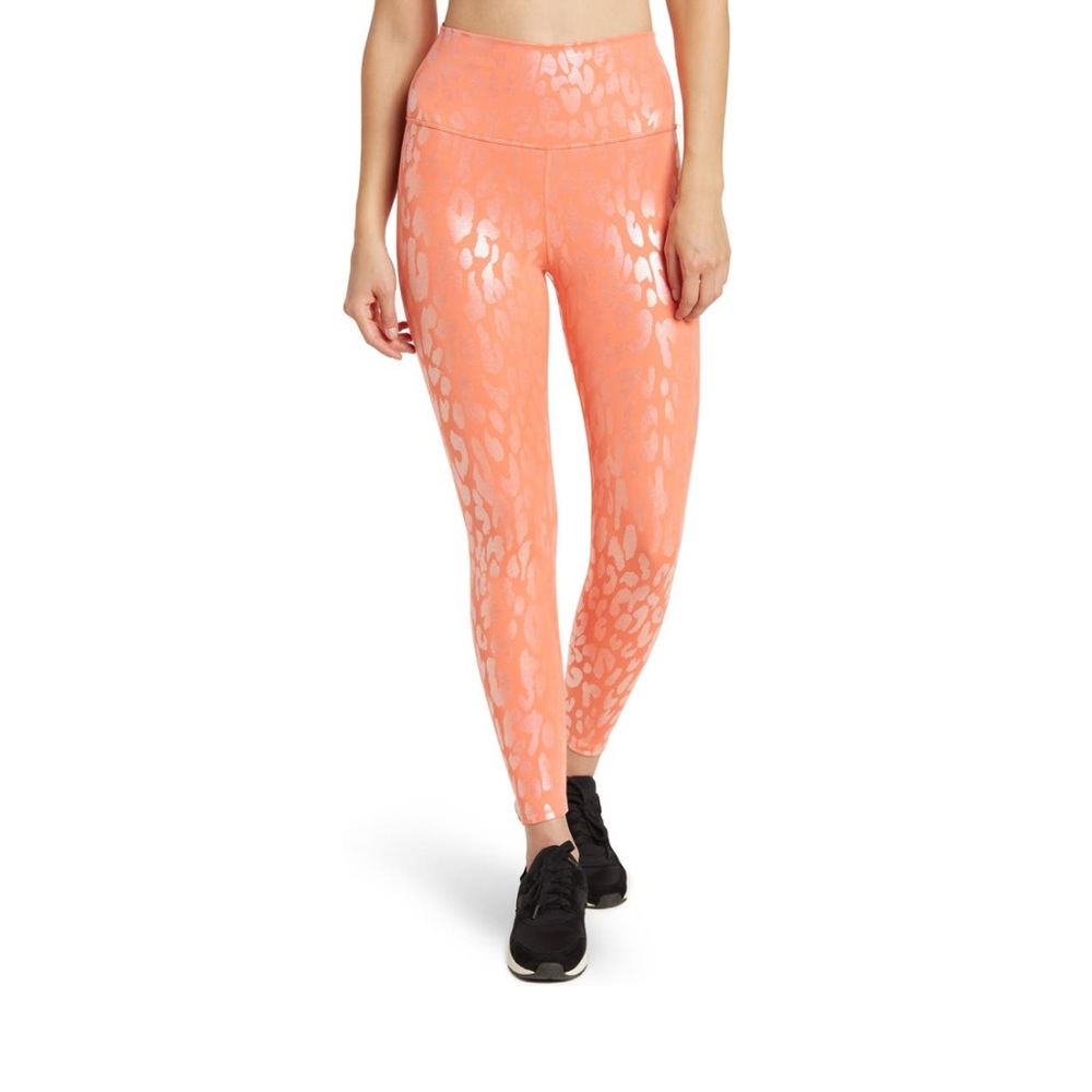 NWT Carbon38 Metallic Leopard High Rise 7/8 Legging - M - Pink Metallic Foil